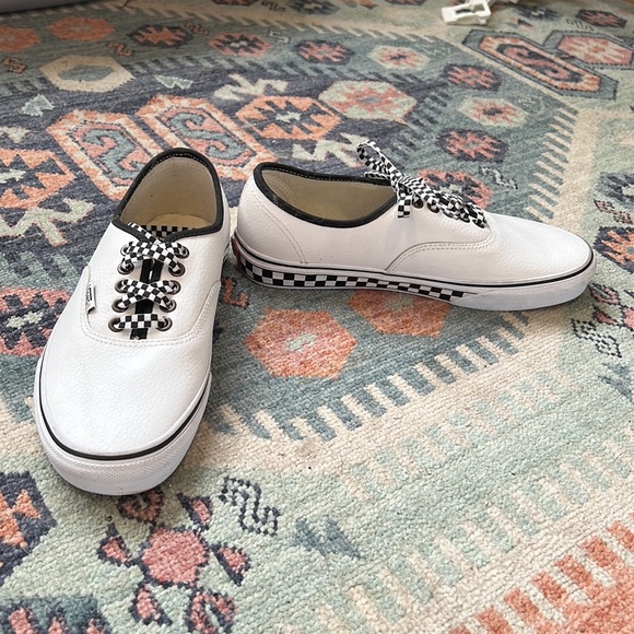 Vans Old Skool Customs - Picture 3 of 6